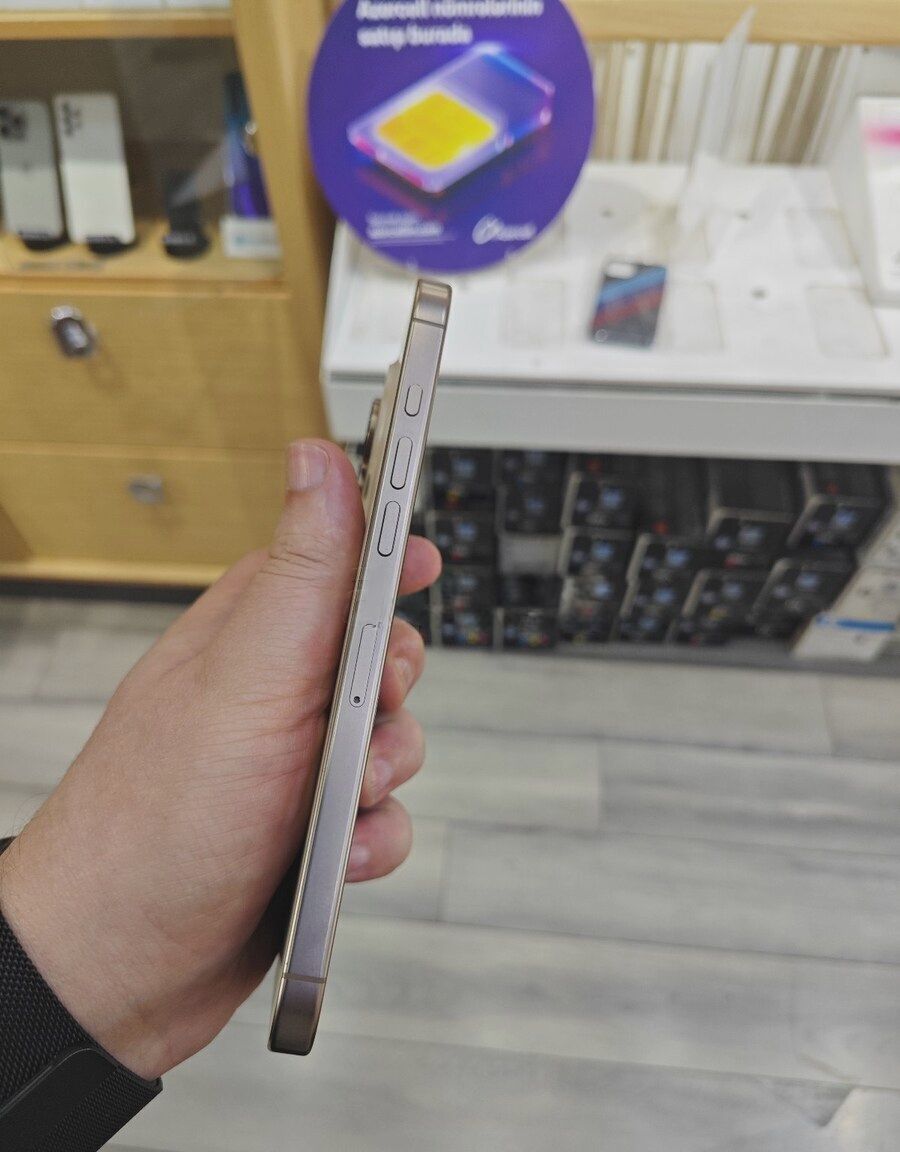 Apple iPhone 16 Pro Max, 8 GB — Smartfonlar, Bakı (5)