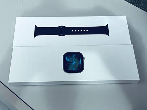 Apple Watch Series 11, 46 mm, Space Gray (Model A3337) yeni bağlı qutu — Баку
