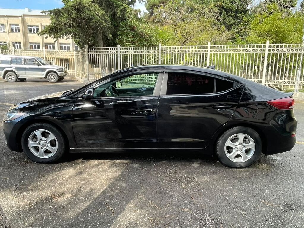 Hyundai Elantra: 0.2 l 2016 il Sedan — Avtomobillər, Bakı (3)