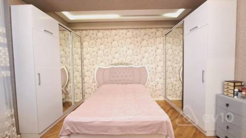 3 otaqlı mənzil, 120 m², Qara qarayev prospekti — kirayə — Rafael