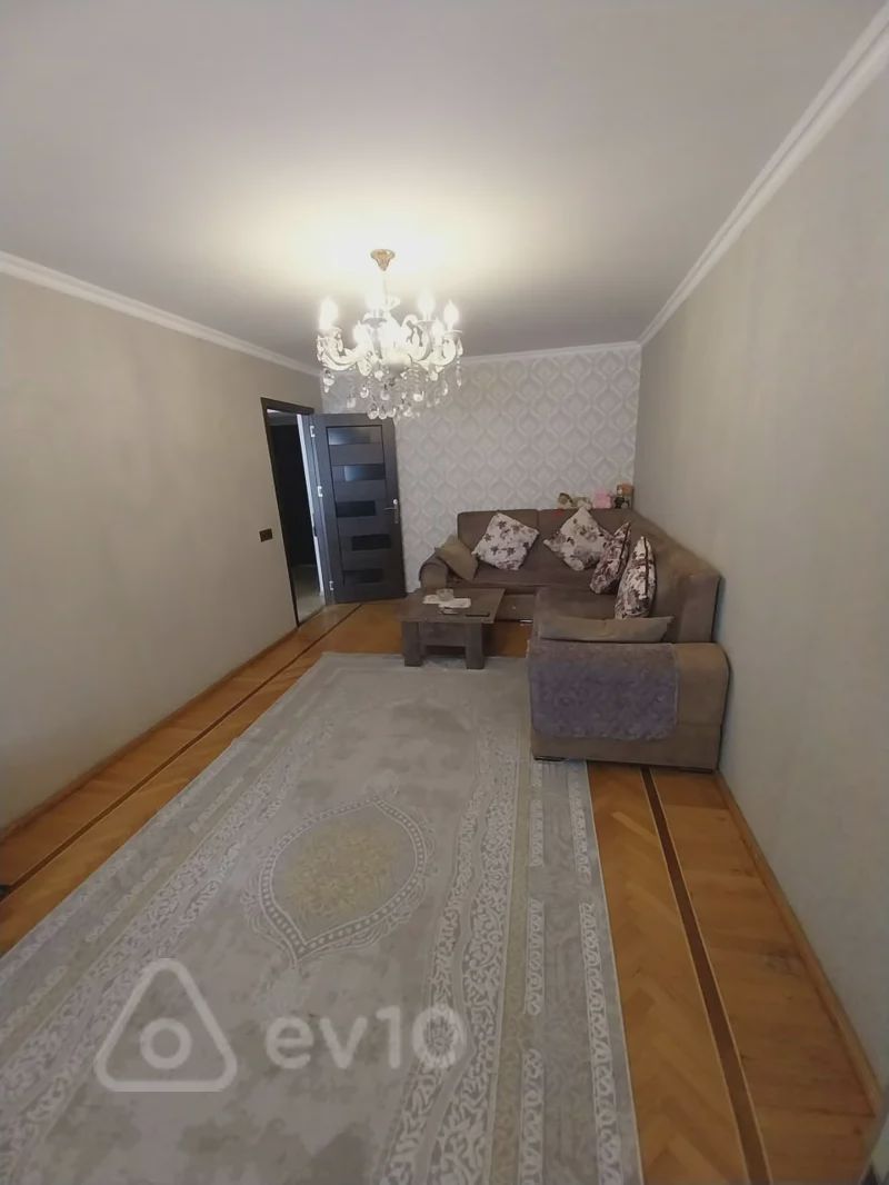 For sale: 3-room apartment (old building), 70 m² — Mənzil, Bakı (2)