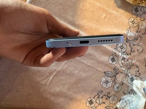 Smartfon – açıq mavi korpus, kənarları düz dizayn Xüsusiyyətlər — 170 ₼ · Сиязань · Digər smartfonlar Smartfon – açıq mavi korpus, kənarları düz dizayn Xüsusiyyətlər — Сиязань