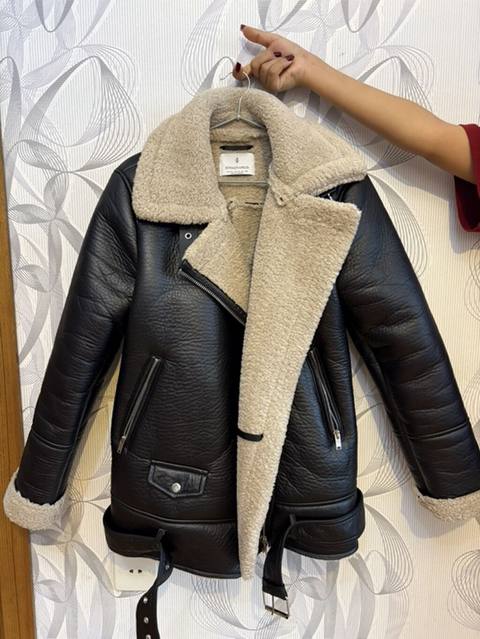 Dəri kurtka, Stradivarius, M — 60 ₼ · Баку · Jaketlər Dəri kurtka, Stradivarius, M — Баку