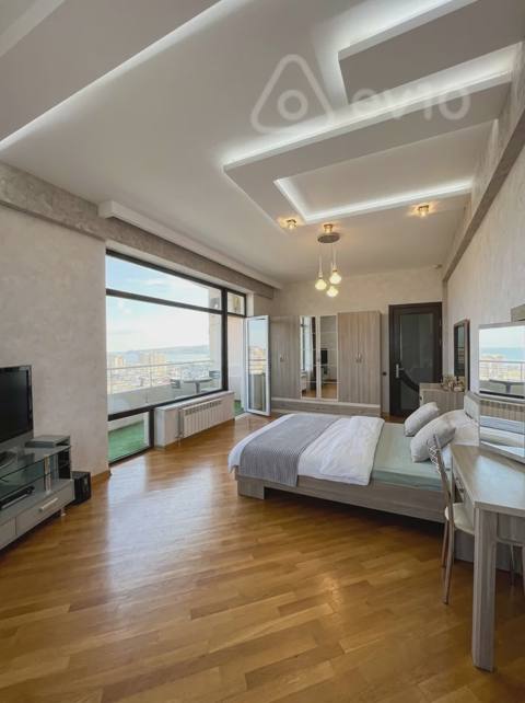 3 otaqlı mənzil, 180 m², Mehdi Mehdizadə küçəsi — kirayə — Baku