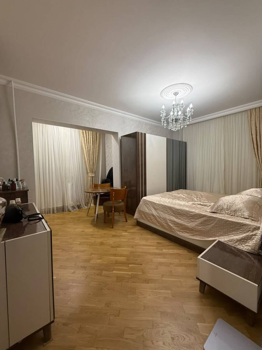 For sale: 3-room apartment (old building), 75 m² — Mənzil, Bakı (8)