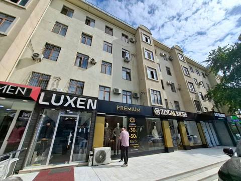 Bakı, 1 otaqlı, Köhnə tikili, 40 kv. m — Жылжымайтын мүлік