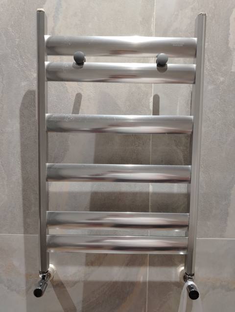 Hidroterm Marquis markalı hamam üçün dəsmal qurudan radiator. 1 Sezon — Баку
