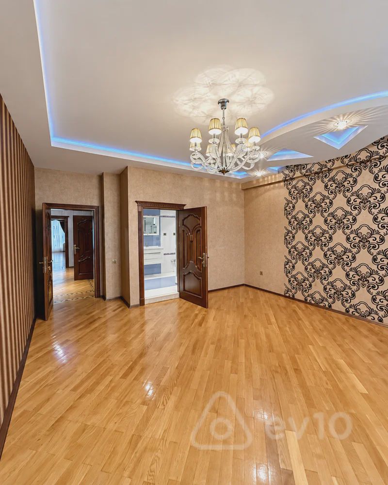 For sale: 4-room apartment (new building), 175 m² — Mənzil, Bakı (5)
