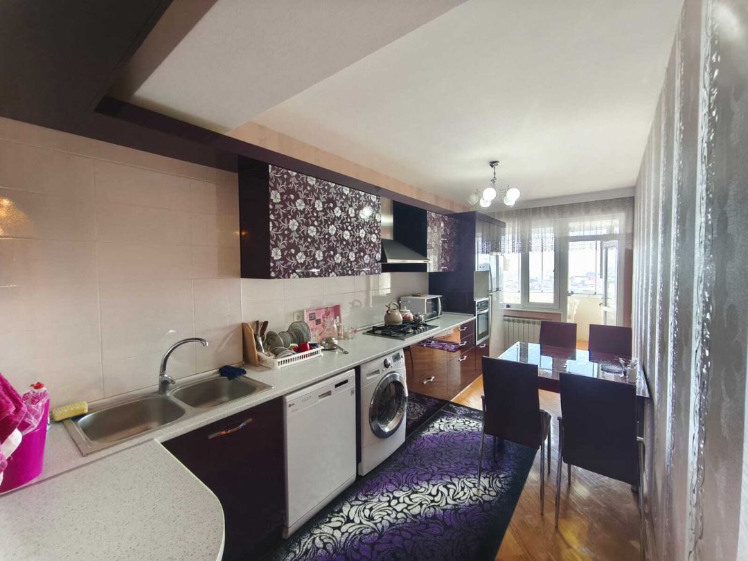For sale: 3-room apartment (new building), 130 m² — Mənzil, Bakı (9)
