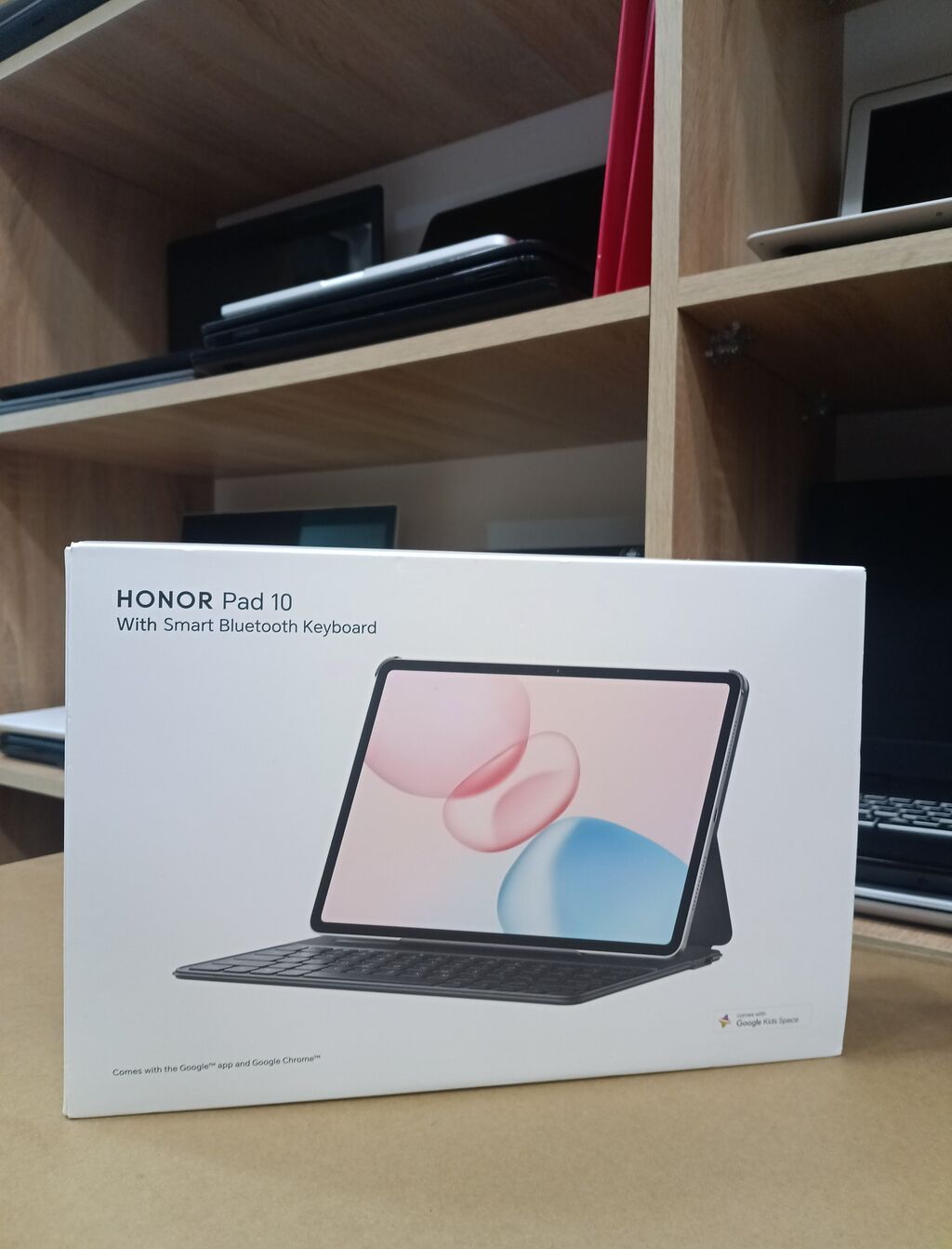 Honor Pad 10 + Smart Bluetooth Keyboard dəsti (13 gün istifadə — Digər planşetlər, Bakı (3)
