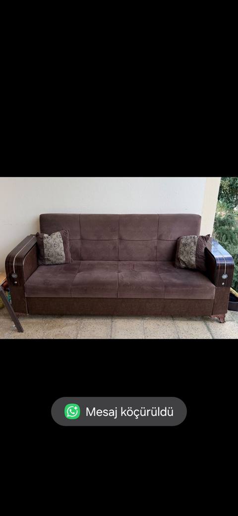 Divan 120 azn yax.şı vəzyətdədu qəti endirmiyəcətik açlır bazalıdı — 120 ₼ · Баку · Divanlər Divan 120 azn yax.şı vəzyətdədu qəti endirmiyəcətik açlır bazalıdı — Баку