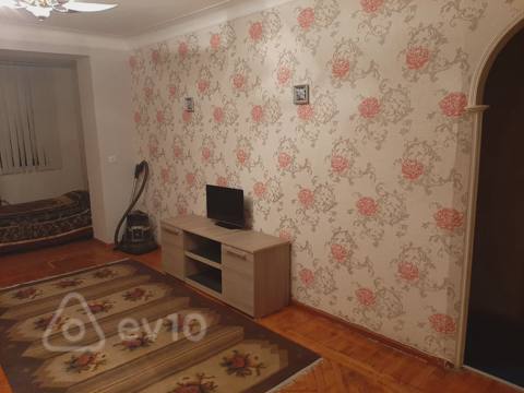 1 otaqlı mənzil, 35 m², Yasamal rayonu Həsənbəy Zərdabi kücəsi — kirayə — 500 ₼ · 1 комн. · 35 м² · 4/5 этаж · Баку, Yasamal · Mənzil 1 otaqlı mənzil, 35 m², Yasamal rayonu Həsənbəy Zərdabi kücəsi — kirayə — Баку