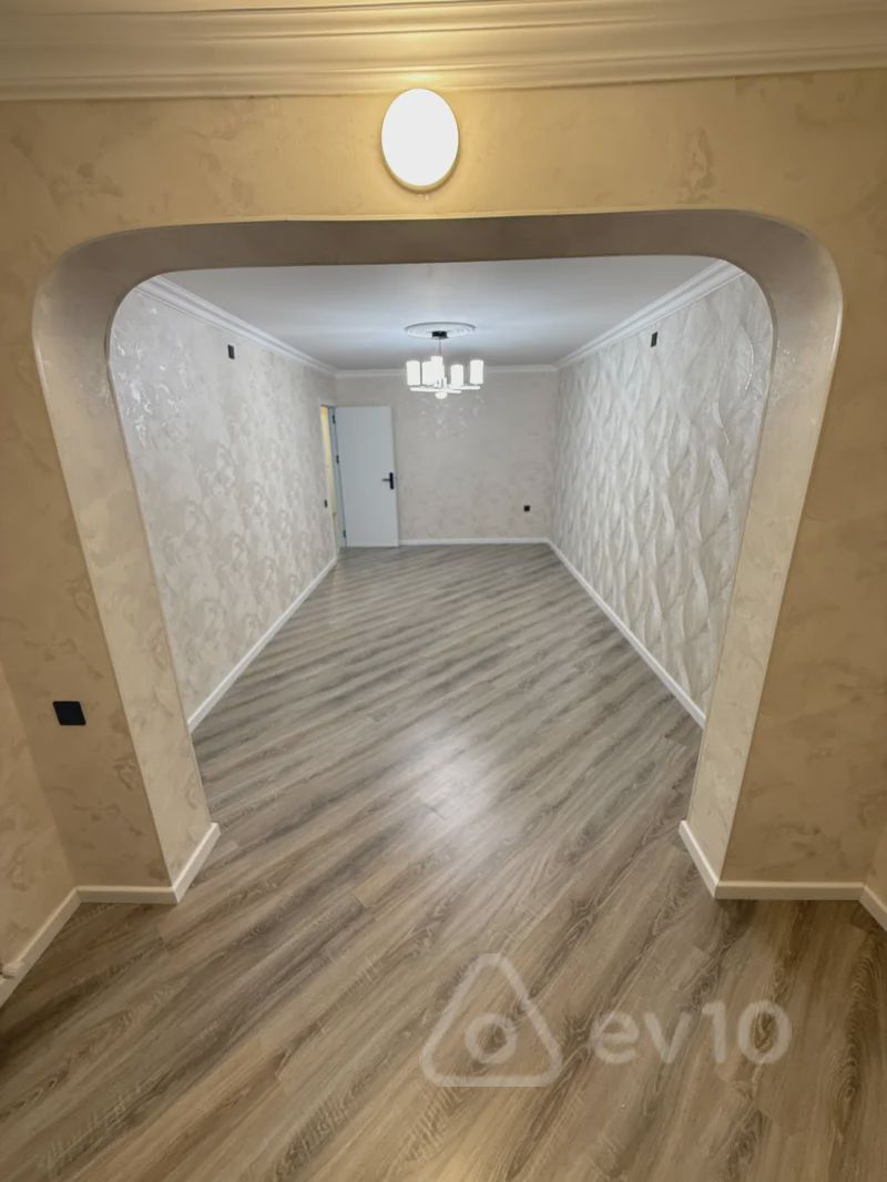 For sale: 3-room apartment (old building), 70 m² — Mənzil, Bakı (7)