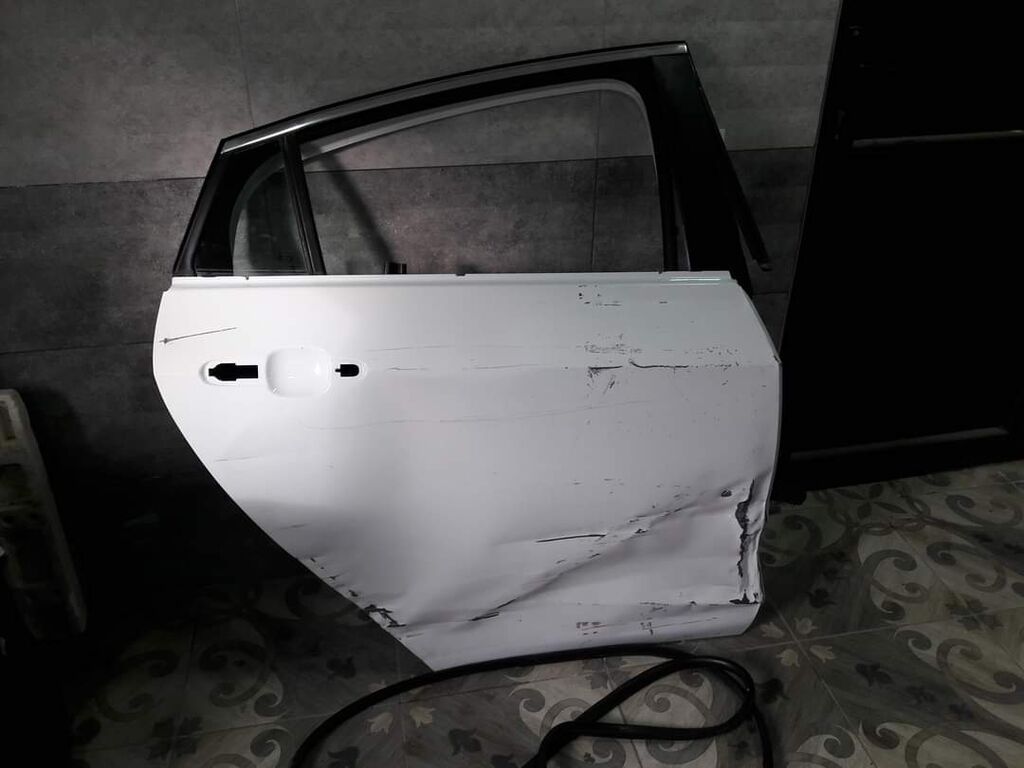 Chevrolet Volt 2018 model sağ tərəfin ehtiyat hissələri.Məhsul — Kuzov hissələri, Sumqayıt (4)