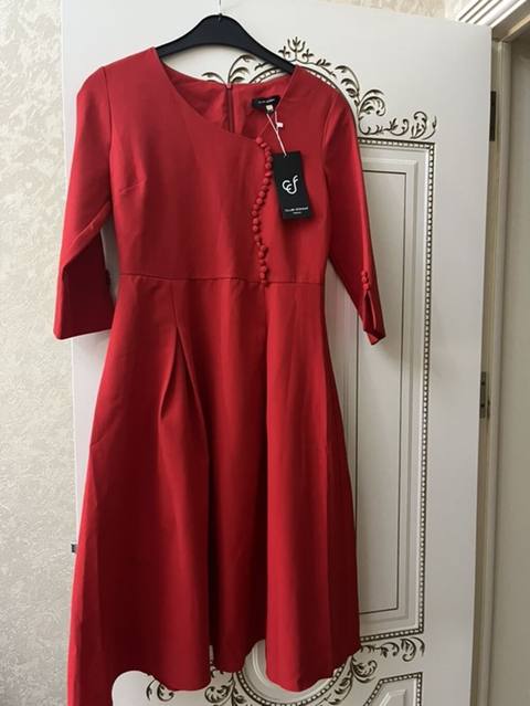 Ziyafət donu, Midi, L — 169 ₼ · Баку · Axşam paltarları Ziyafət donu, Midi, L — Баку