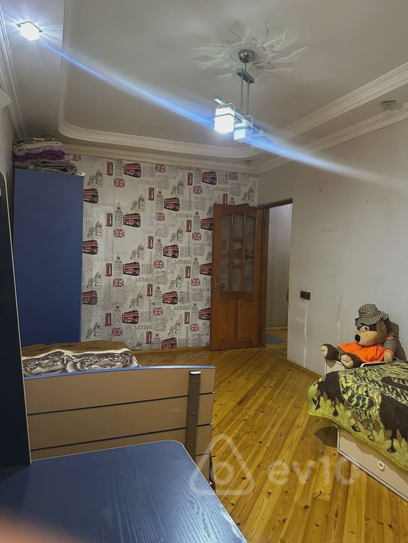 For rent: 4-room apartment (old building), 120 m² — Mənzil, Bakı (7)