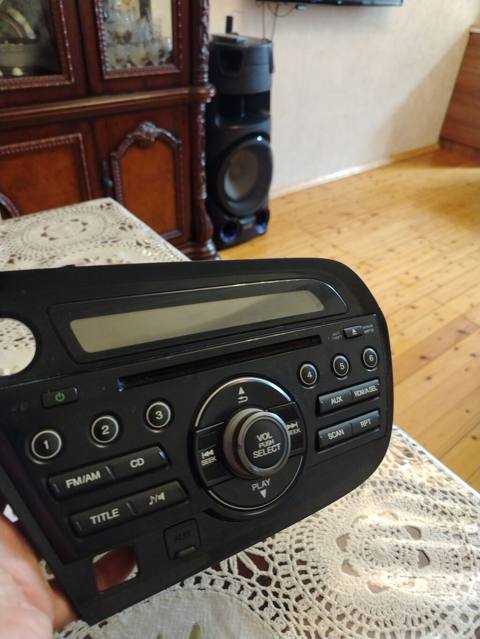 Honda Insayt üçün orijinal avtomobil maqnitofonu/radio başlıq bloku — Baku