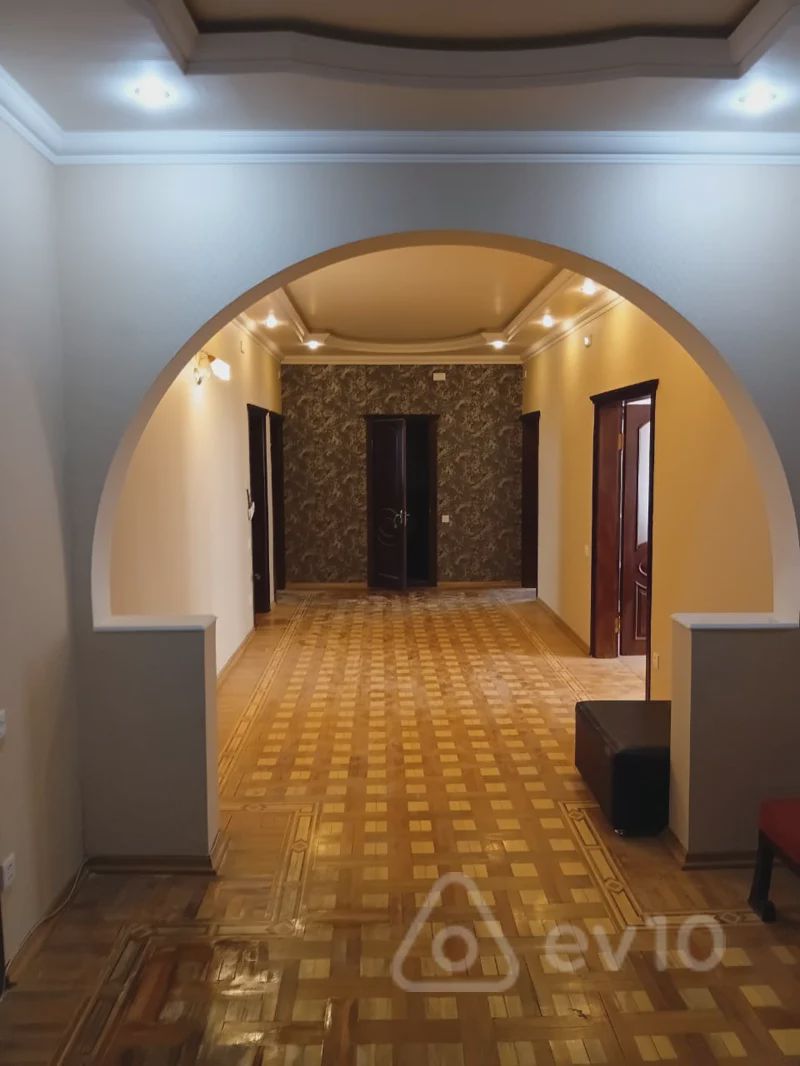 For sale: 3-room apartment (new building), 165 m² — Mənzil, Bakı (2)
