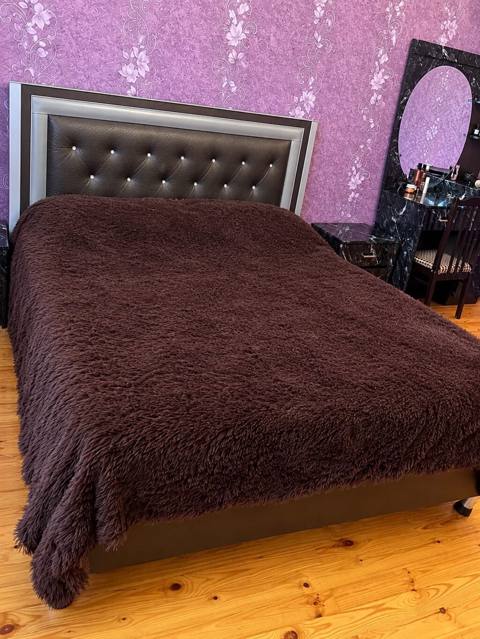 Taxt – 200₼ Ortopedik matras ilə Yumşaq başlıq: düyməli, dəri — Asya — Эмерек