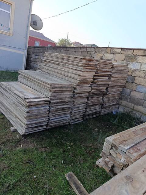 Taxta materialları — dik 1.8 lik razmer 40sm-50 sm-in 1.52 ye boy — Товарлар