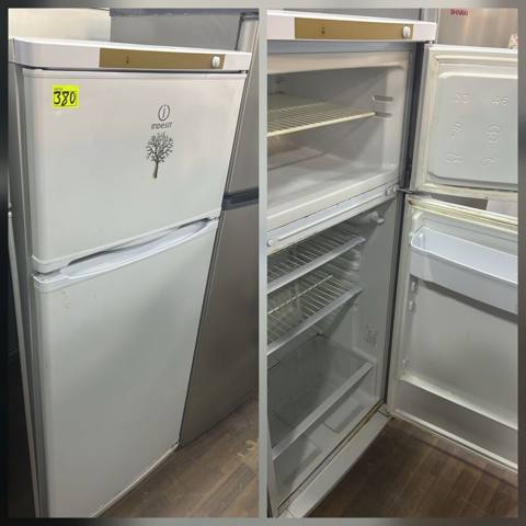 Indesit iki qapılı soyuducu - Üstdə dondurucu bölmə, aşağıda əsas — 380 ₼ · Дигях · Soyuducular Indesit iki qapılı soyuducu - Üstdə dondurucu bölmə, aşağıda əsas — Дигях