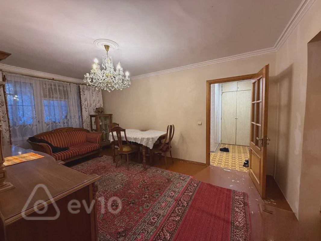 For sale: 2-room apartment (old building), 50 m² — Mənzil, Bakı (8)