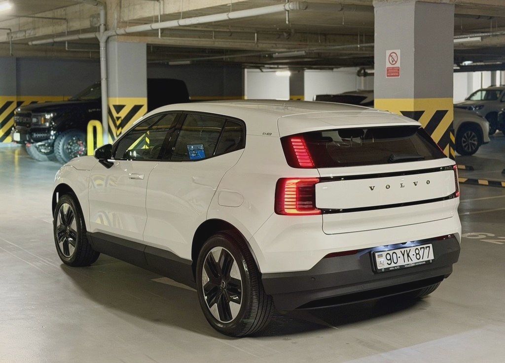 Volvo EX30, 2025 il, 12000 km, 64 L 90-YK-877 — Avtomobillər, Bakı (4)