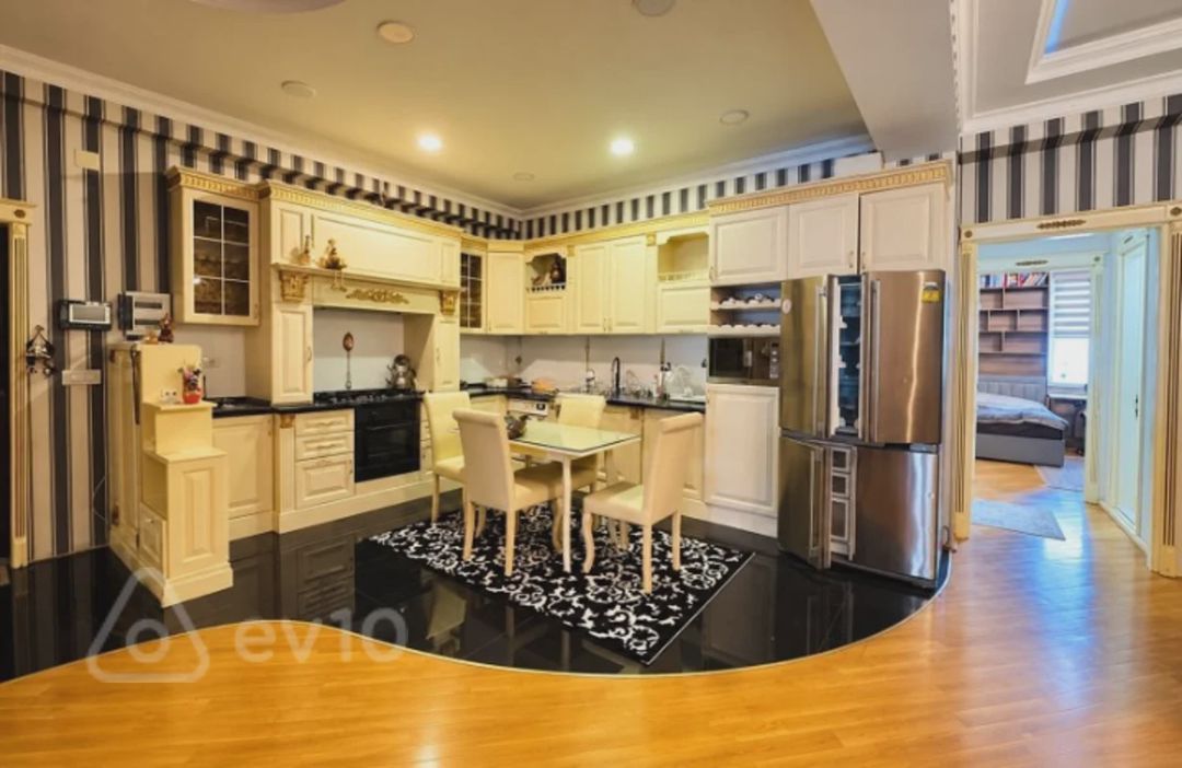 For sale: 4-room apartment (new building), 140 m² — Mənzil, Bakı (4)