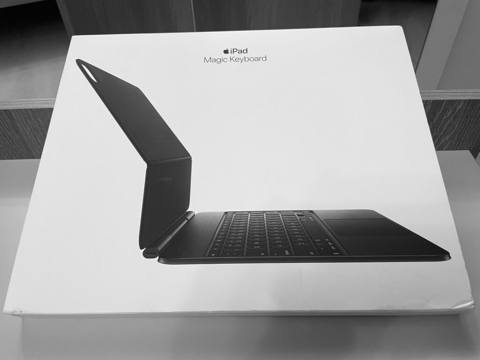 Apple iPad Pro 11m4 m5 Magic Keyboard – məhsullar yenidir original — 460 ₼ · Baku · Klaviaturalar və siçanlar Apple iPad Pro 11m4 m5 Magic Keyboard – məhsullar yenidir original — Baku