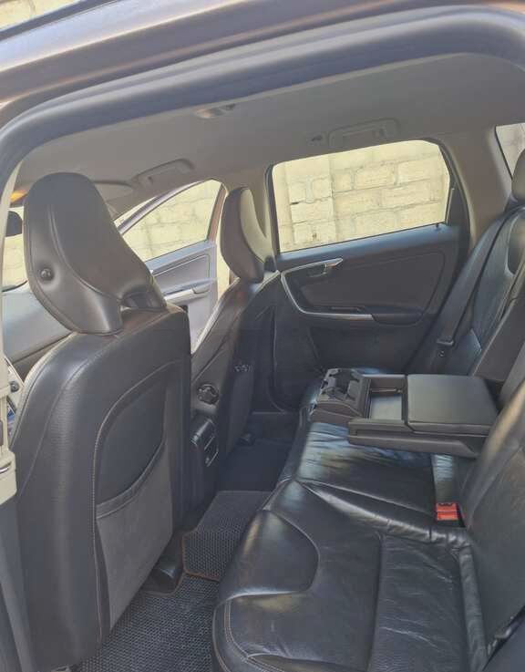Volvo XC60, 2012 il, 350000 km, 2.4 L — Avtomobillər, Bakı (5)