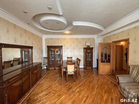 Yeni tikili Satılır Binəqədi r., 9-cu mikrorayon q., 3 otaq, 115 m² — Баку