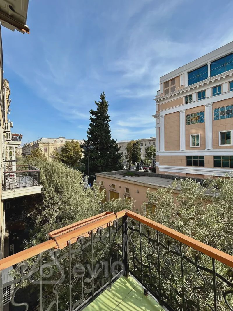 Ofis, 145 m², Icerı Seher — kirayə — Ofis, Bakı (8)