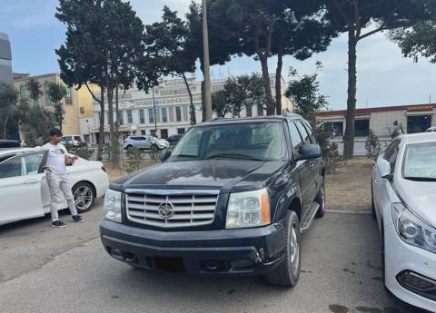 Cadillac Escalade, 2004 il, 178000 km, 6 L — Avtomobillar