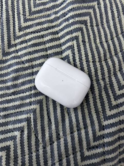 Airpods pro 2 noqte cizigsiz chox az istifade olunub hech bir problemi — 150 ₼ · Баку · Qulaqcıqlar Airpods pro 2 noqte cizigsiz chox az istifade olunub hech bir problemi — Баку