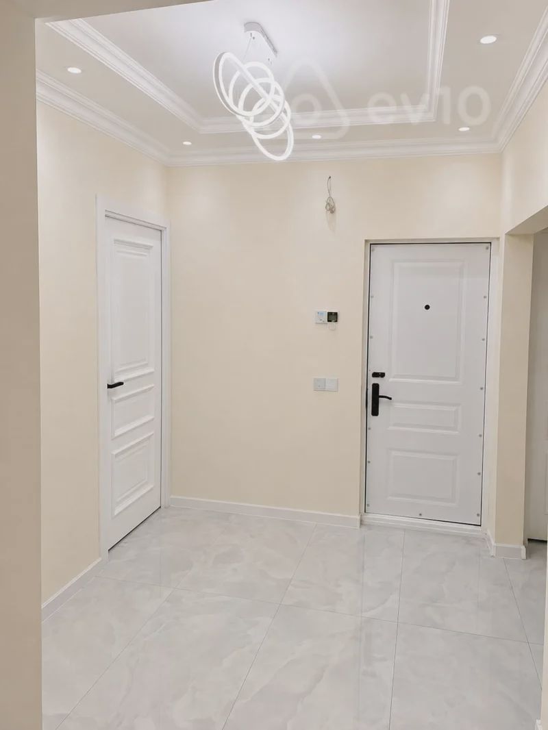 For sale: 4-room apartment (old building), 100 m² — Mənzil, Bakı (12)