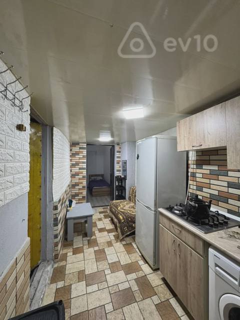 1 otaqlı həyət evi, 25 m², Nərimanov rayonu Şah İsmayıl Xətai prospekti — kirayə — Bakı