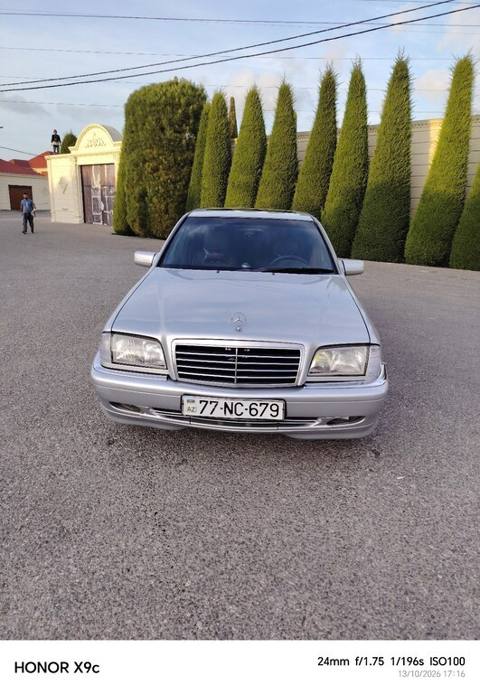 Mercedes C 180, 1.8 L, 1995 il, 579 000 km — Баку