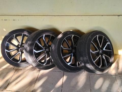Toyota loqolu yüngül lehimli disk və təkər dəsti. Elan 4 ədəd komplekt — Масазыр