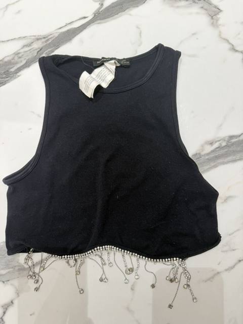 Qara crop top – daşlı püsküllü — 5 ₼ · Bakı · Futbolka və polo Qara crop top – daşlı püsküllü — Bakı