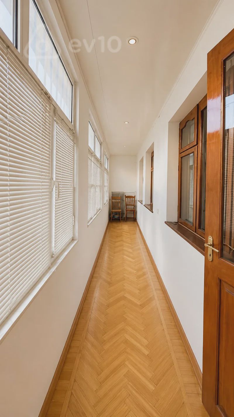 For sale: 3-room apartment (old building), 135 m² — Mənzil, Bakı (11)