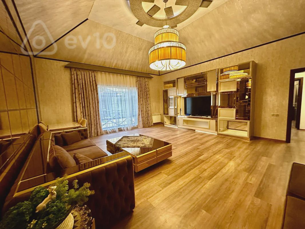 For sale: 4-room house / Cottage / Villa, 220 m² — Ev, villa, Bakı (7)