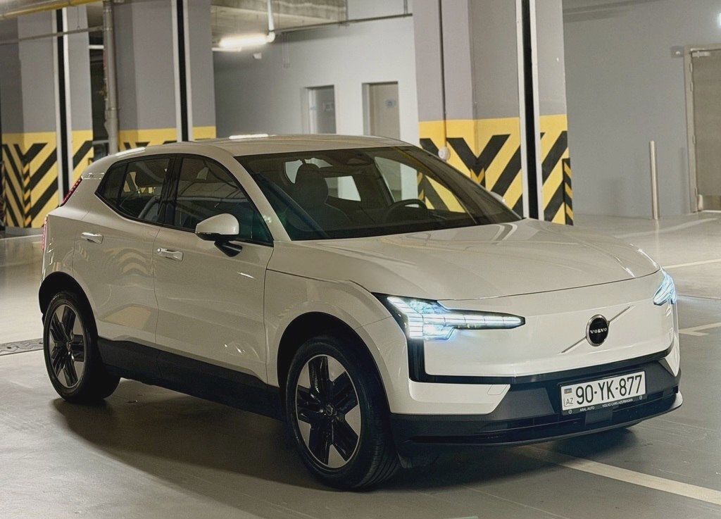 Volvo EX30, 2025 il, 12000 km, 64 L 90-YK-877 — Avtomobillər, Bakı (8)
