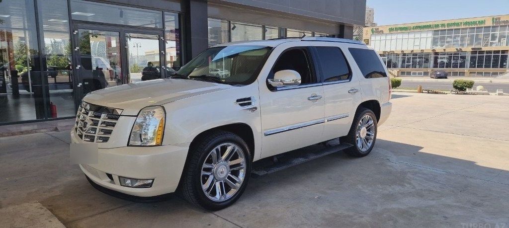 Cadillac Escalade, 2011 il, 118000 km, 6.2 L — Avtomobillər, Bakı (4)