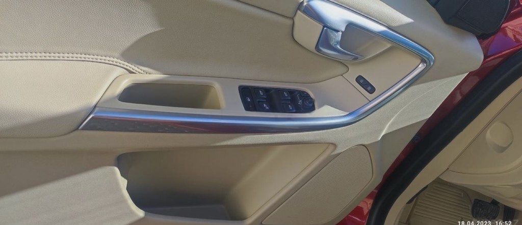 Volvo XC60, 2015 il, 165000 km, 2 L 10-FY-199 — Avtomobillər, Bakı (10)