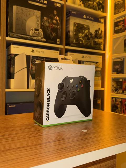 Xbox Wireless Controller Rahat tutuş, dəqiq idarəetmə və maksimum — 90 ₼ · Баку · Oyun konsolları Xbox Wireless Controller Rahat tutuş, dəqiq idarəetmə və maksimum — Баку