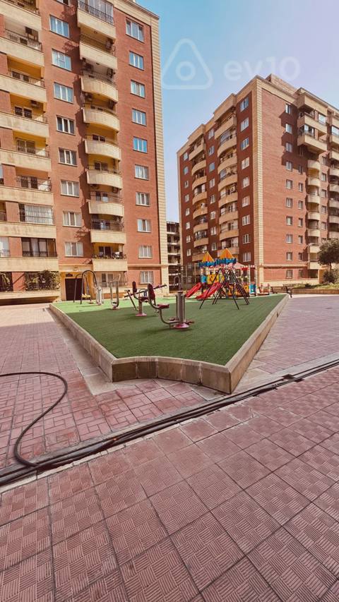 5 otaqlı mənzil, 350 m², S.Vurgun — kirayə — Баку