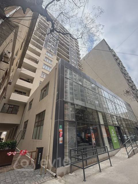 3 otaqlı mənzil, 110 m², Qarabağ küçəsi ilə Əhməd Bəy Ağaoğlu küçələrinin kəsişməsi — kirayə — Bakı