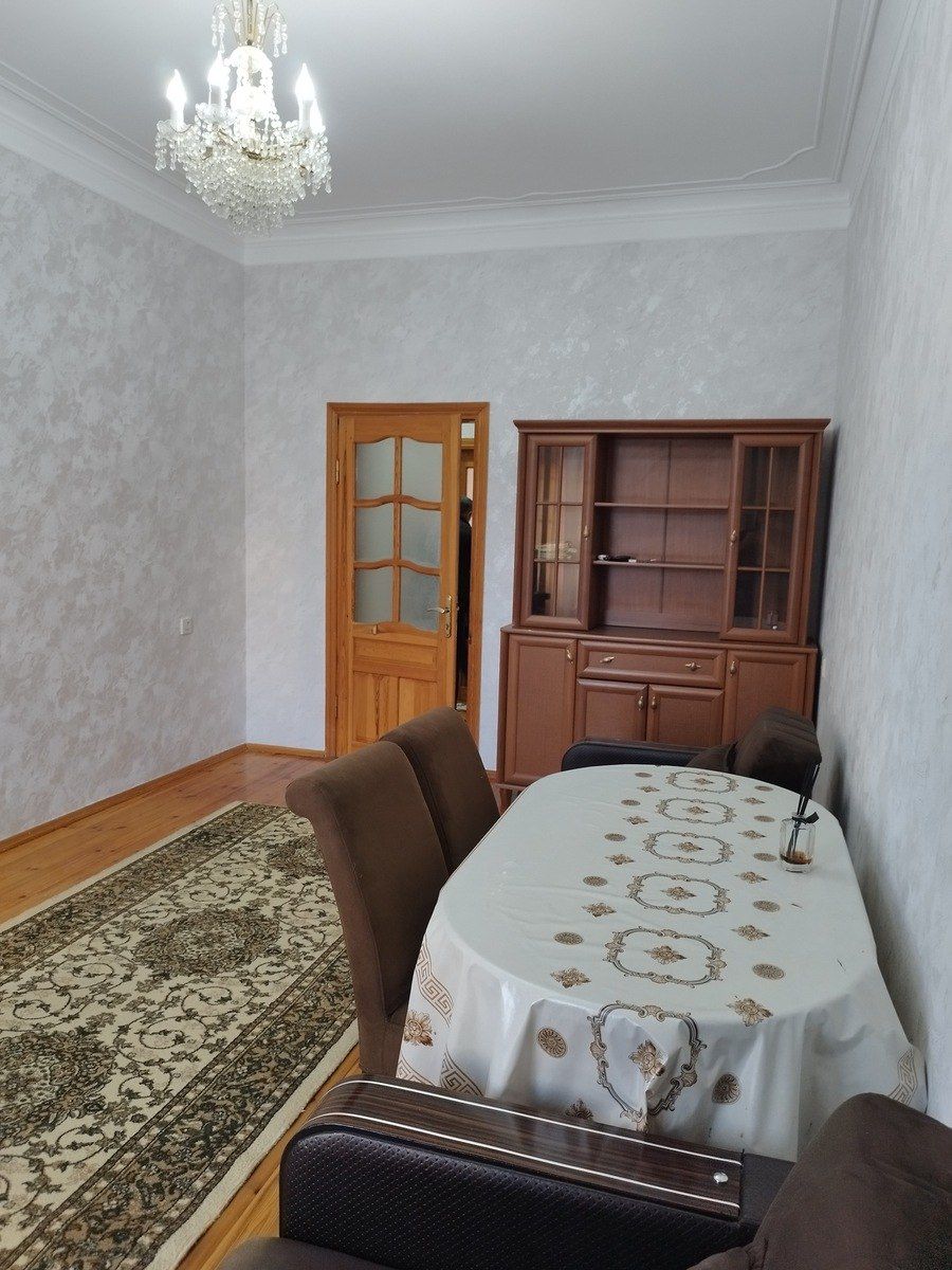 For rent: 3-room apartment (old building), 75 m² — Mənzil, Bakı (2)