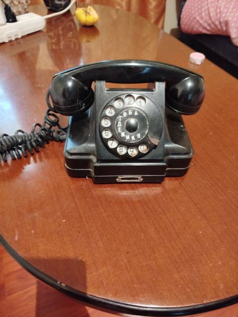 Klassik diskli masa telefonu - Retro dizaynlı, qara rəngdə masaüstü — Baku
