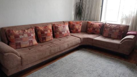 Künc divan – açılan, bazalı model. Ölçü: 2.20 x 1.50 m. Rəng — Баку